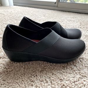Dual Crocs Comfort Loafer/Wedge (black) 9w